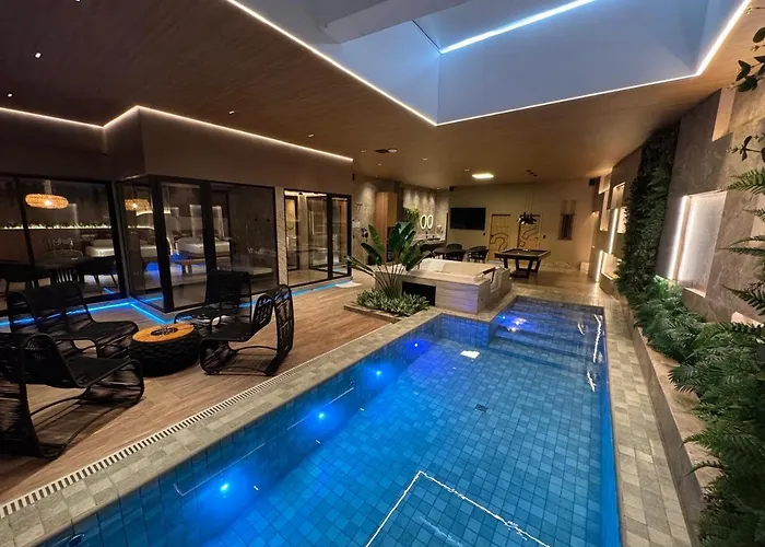 Hotel com jacuzzi: Motel Dubai Bh