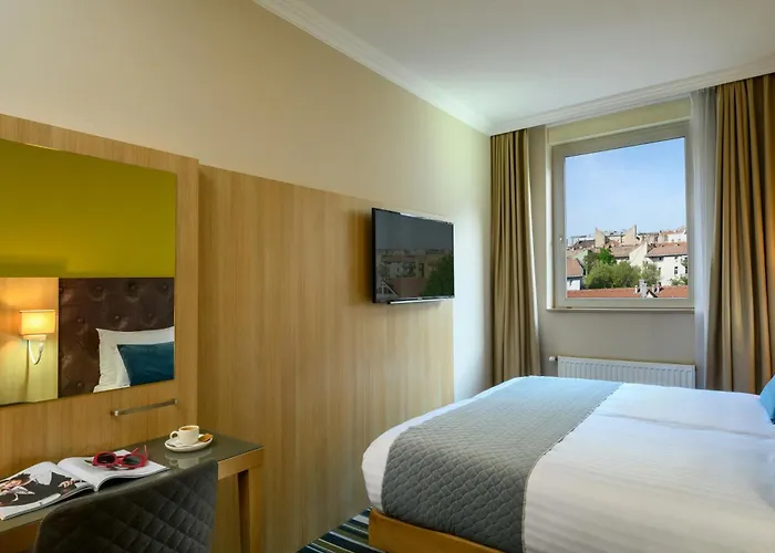 Leonardo Budapest