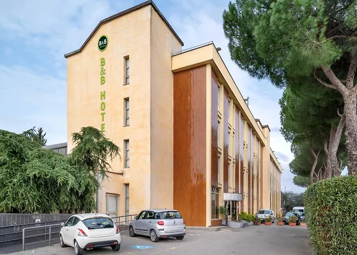 Hotel Con Piscina HOTEL Calenzano First