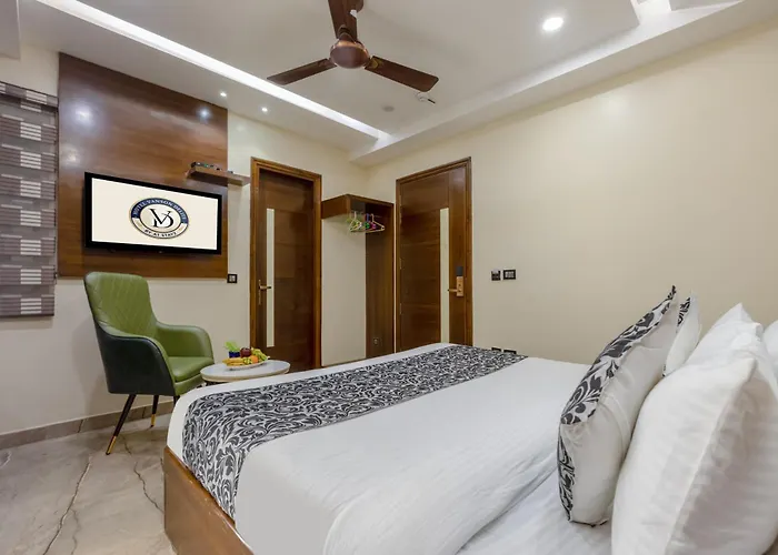 The Vanson Delite "Newly Rebuilt 2026" - Near New Delhi Station & Connaught Place