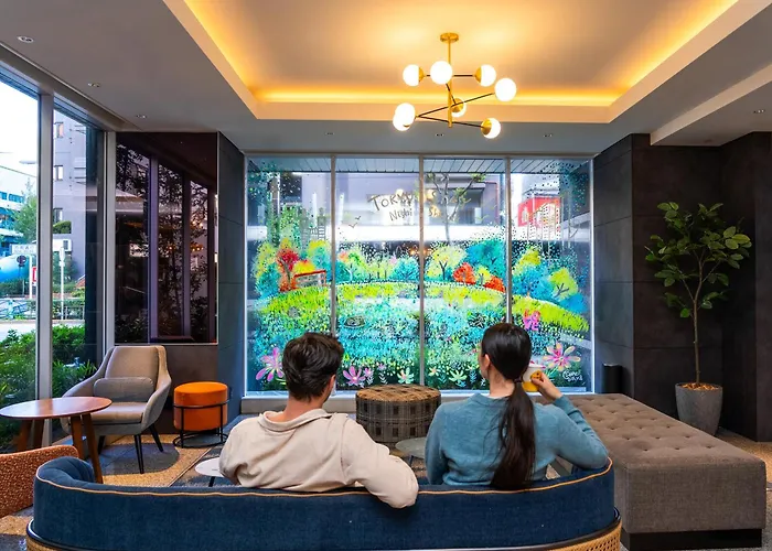 Central hotel: Tokyu Stay Nishi Shinjuku