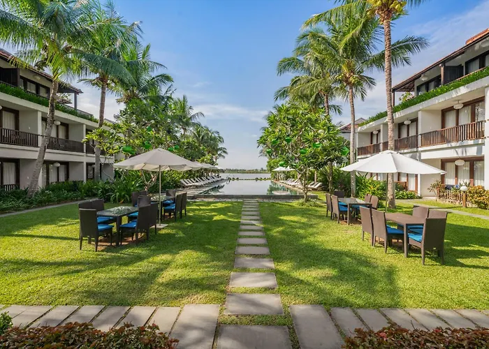 Emerald Hoi An Riverside Resort