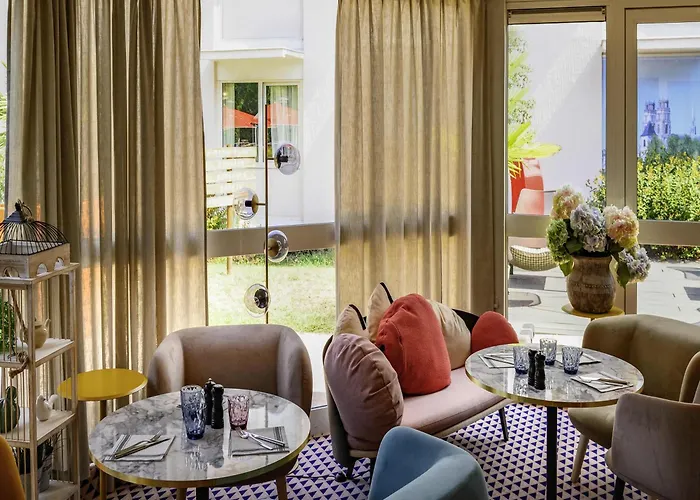 Hotel: Novotel Orléans Chemins De Sologne Demeures De Campagne