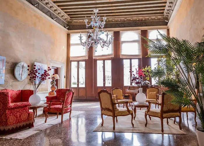 Hotels With Four Stars Ruzzini Palace