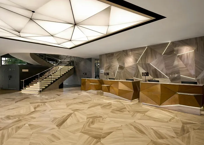 Renaissance Riverside Hotel Saigon