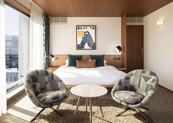 The Aoyama Grand Hotel