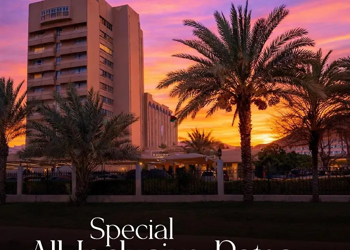 Hotels with pool Al Falaj