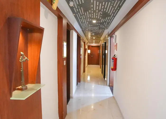 The Altruist Andheri Hotel