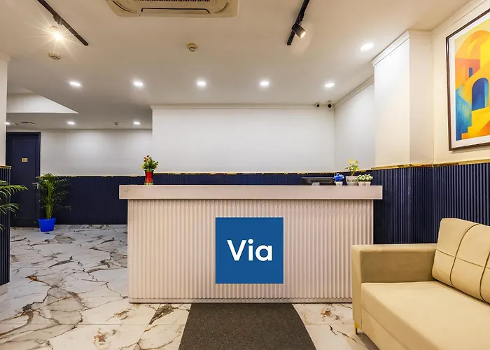 Fabhotel Vat