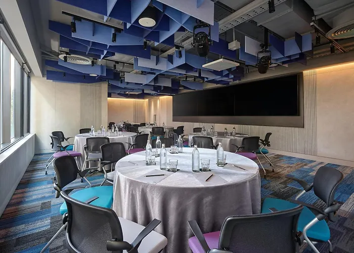 Romantic hotels Aloft Bangkok - Sukhumvit 11