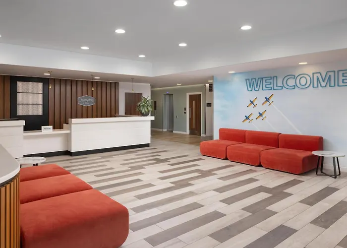Hampton By Hilton London Stansted Airport
