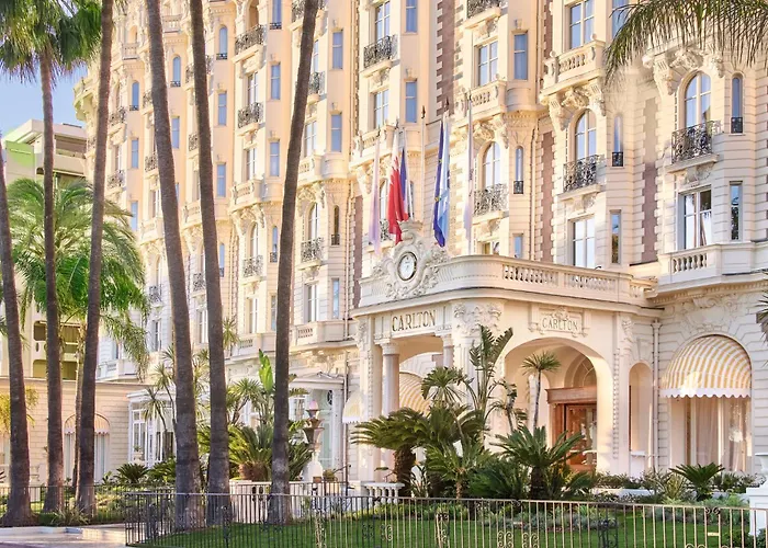 Beach Hotels Carlton Cannes, A Regent