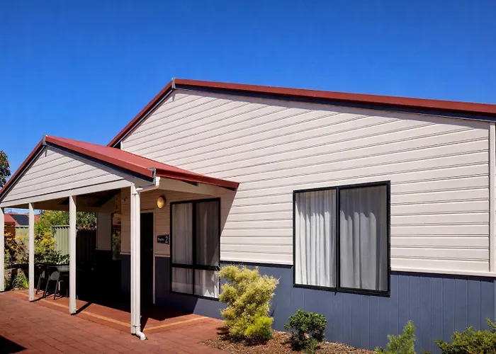 Ping pong hotels Big4 Emu Beach Holiday Park