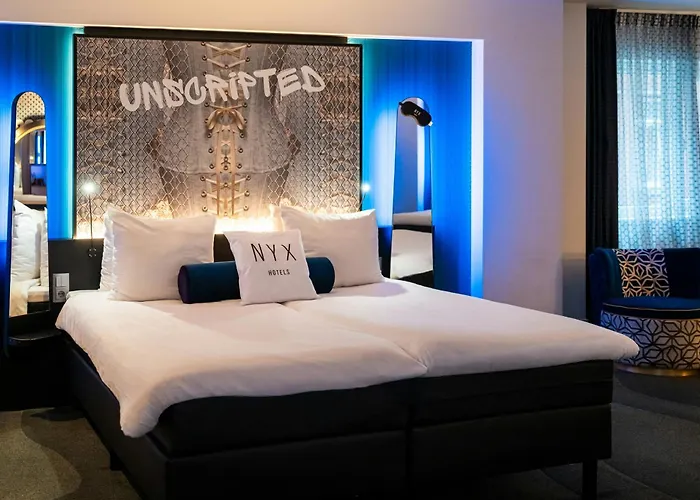 4 star hotel: Nyx Hotel Amsterdam Rembrandt Square