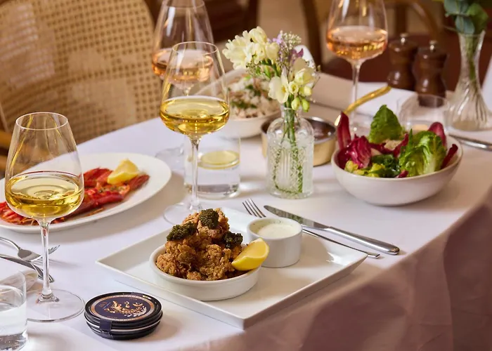 Pet Friendly hotel: The Lowndes London - A Jumeirah Partner Hotel