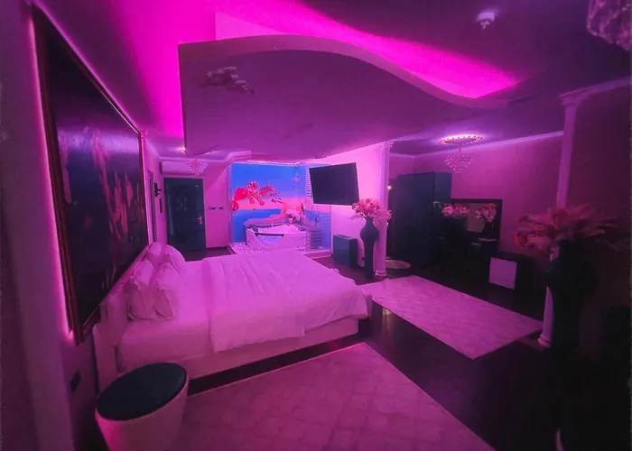 In Luxury hotels Rosa Blu