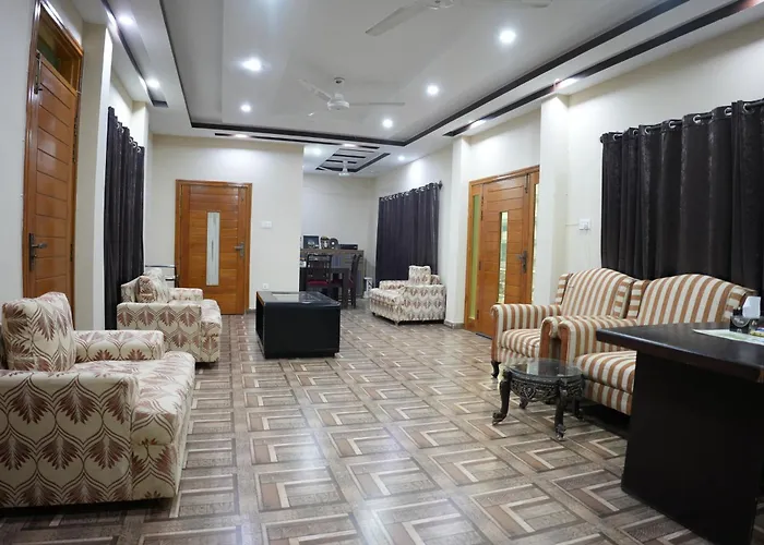 Islamabad Royal Inn
