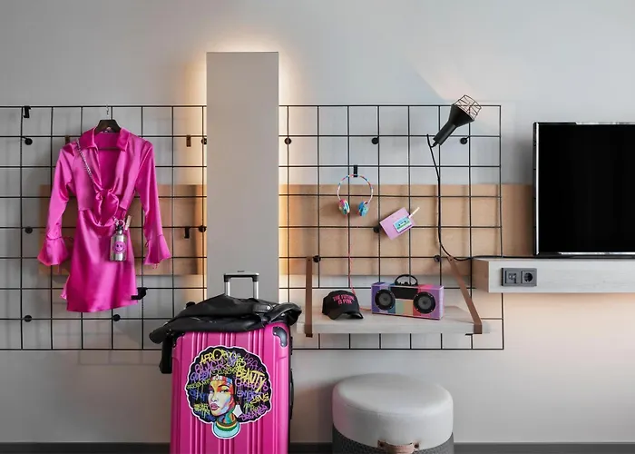  Moxy Duesseldorf City
