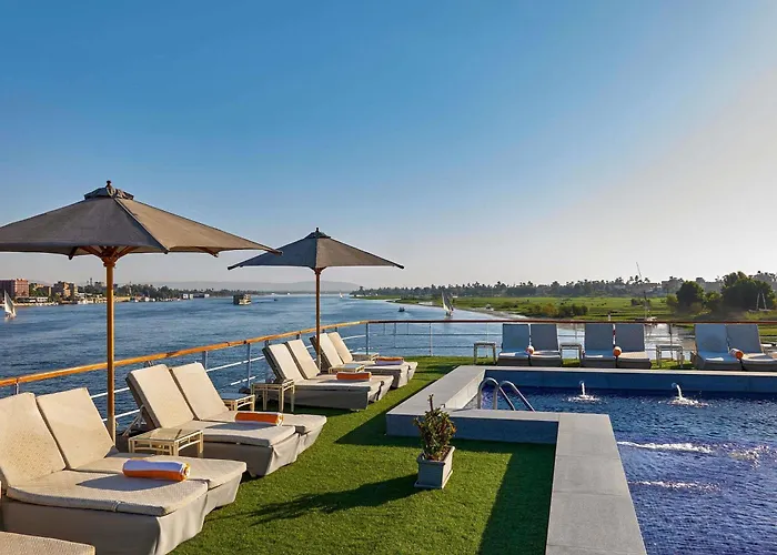 Hotel 5 Estrellas Moevenpick Royal Lily Nile Cruise, Every Monday Four Nights From Luxor, Every Friday Three Nights From Aswan - Including Excursions & Sightseeing