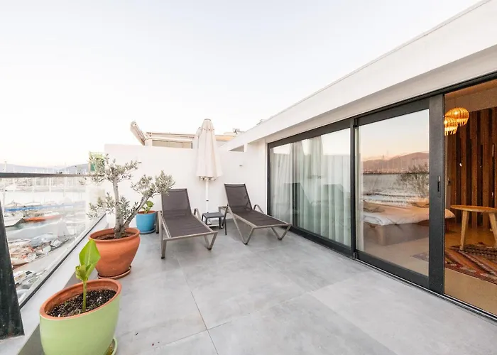 Harbour Suites