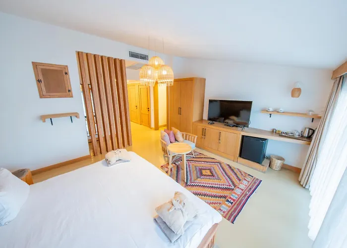 Harbour Suites