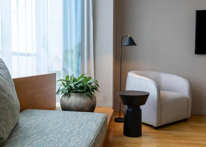 Hyatt Place Central