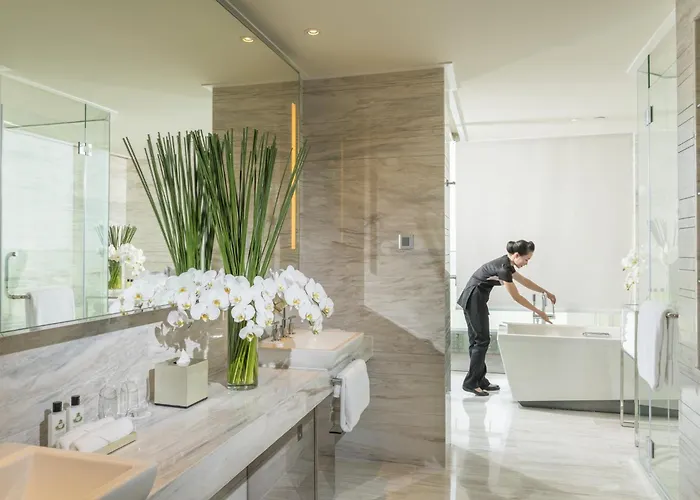 Romantic hotels Intercontinental Nha Trang By Ihg