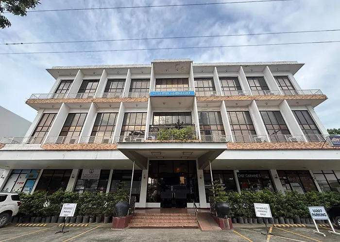 Uptown Condotel