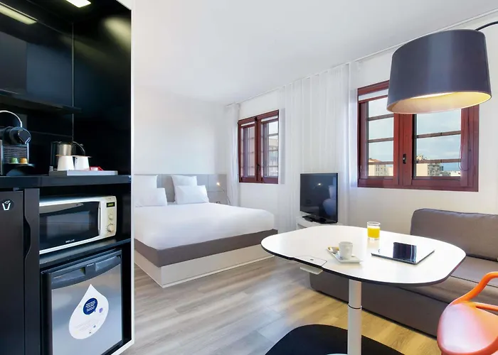 Novotel Suites Perpignan Centre - Grandes Suites & Confort Centre-Ville