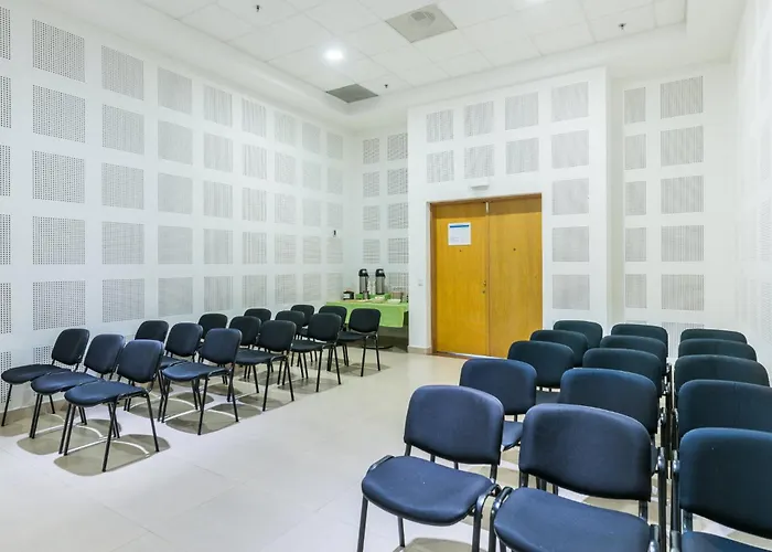 Holiday Inn Express By Ihg