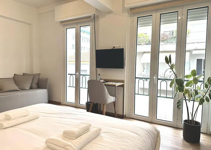 Voulis Best Global Home