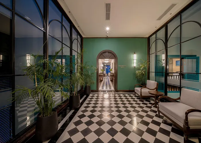 Potique Hotel