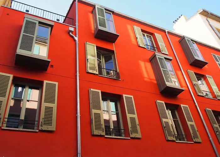 L'Abeille - Boutique Apartments