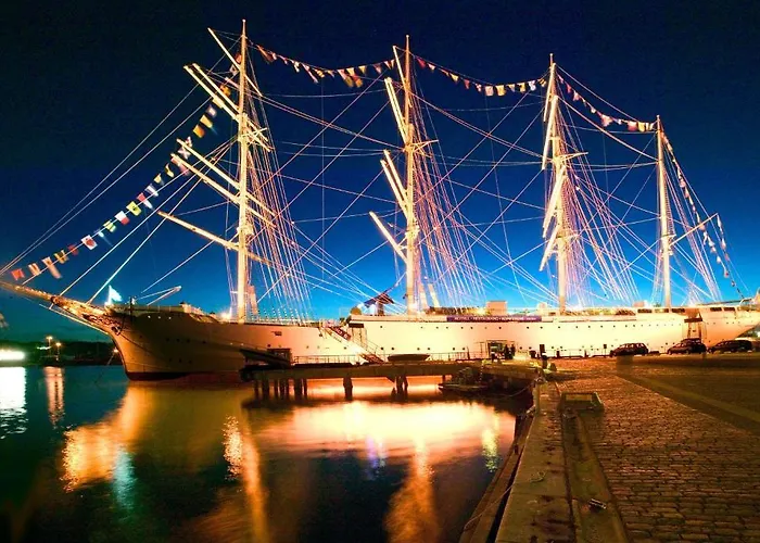 Hotel Barken Viking