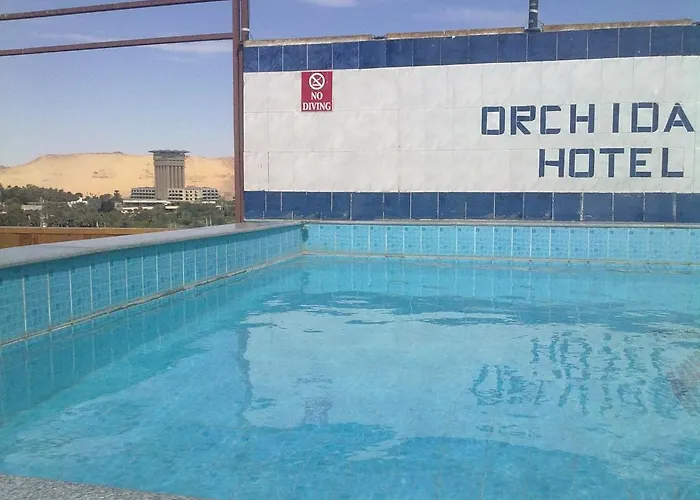 Cheap hotel: Orchida St. George Hotel