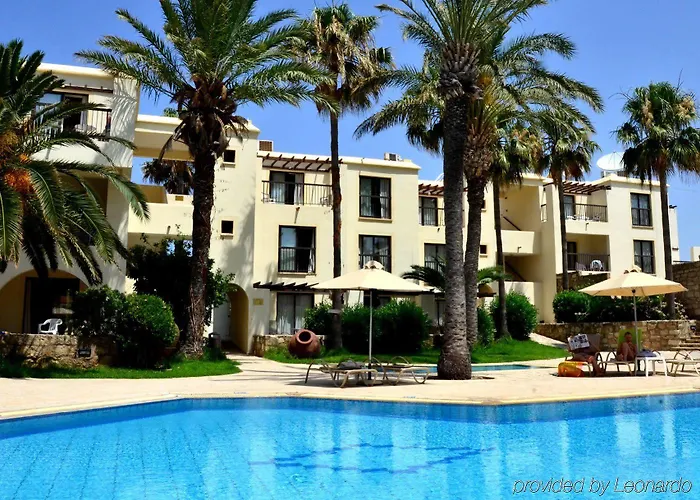 3 SterneHotel Panareti Paphos Resort