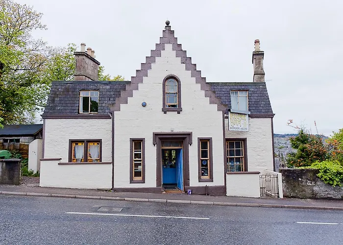 Hotel near College: Inverness Student Hotel