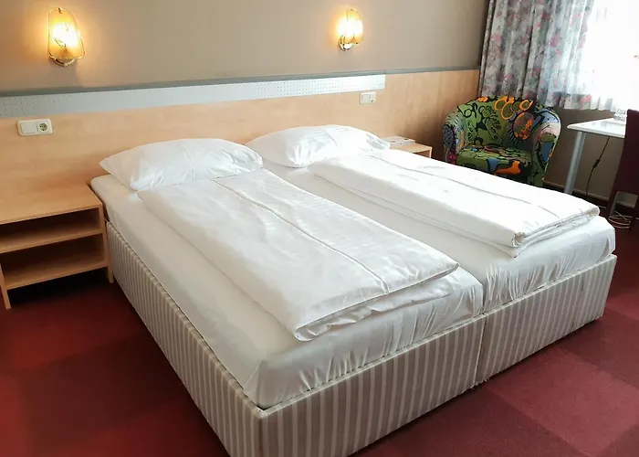 PARKHOTEL