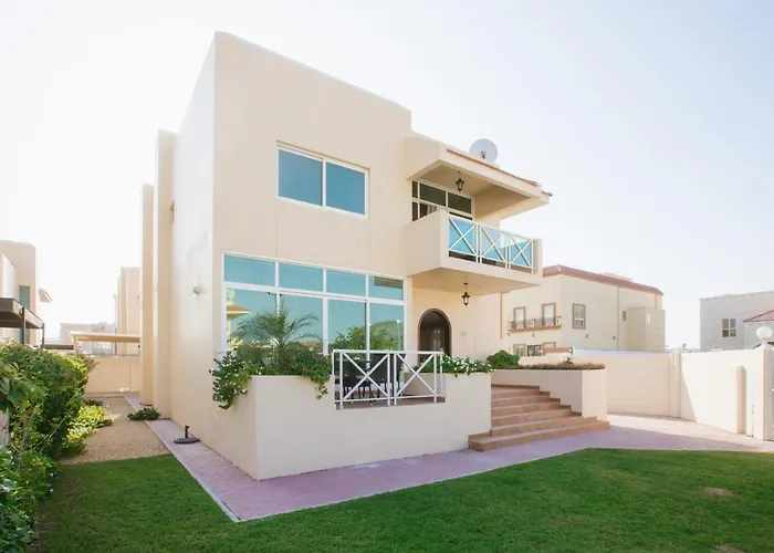 Cabin: Roda Boutique Villas