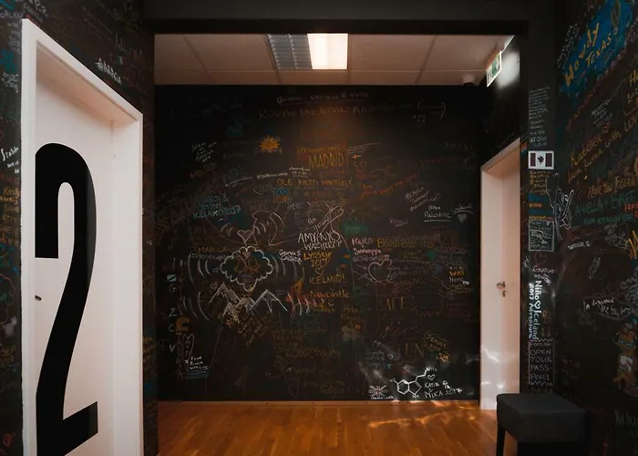 Hotel cerca del colegio: Galaxy Pod Hostel