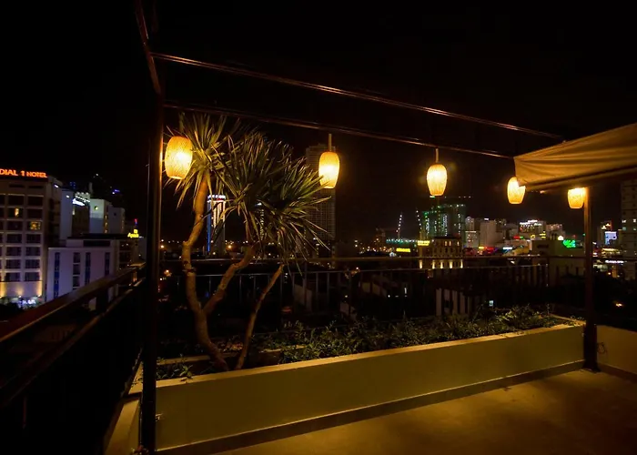 All Vacation Rentals Tony Estates Danang Beach Luxury s