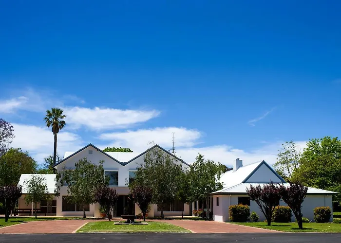 Vacation rental: Fairlawn Estate