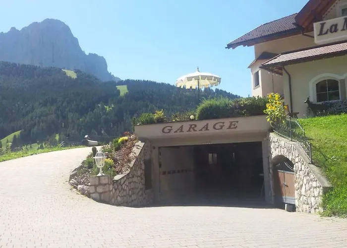 Kinderhotel Garni La Majon
