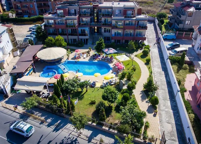 Romantic hotel: Hotel Sunny