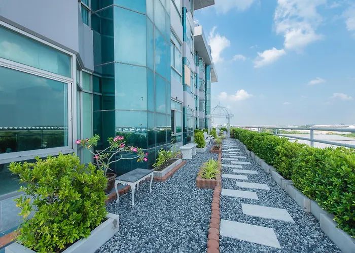 Siam Mandarina Hotel - Free Bkk Airport Shuttle