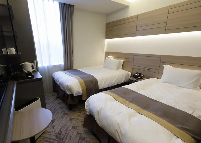 Family Hotel: Nihon Seinenkan Hotel