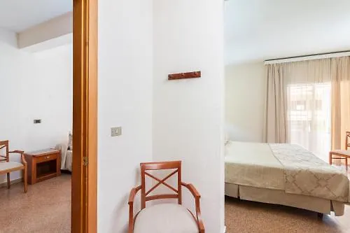 Hc Hotel Magec